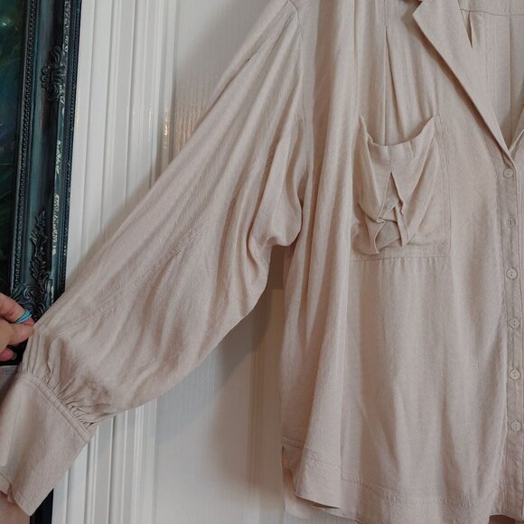 Free People Erin's Oversize Button Shirt Boho Romantic Oatmeal L Silky - Picture 10 of 13
